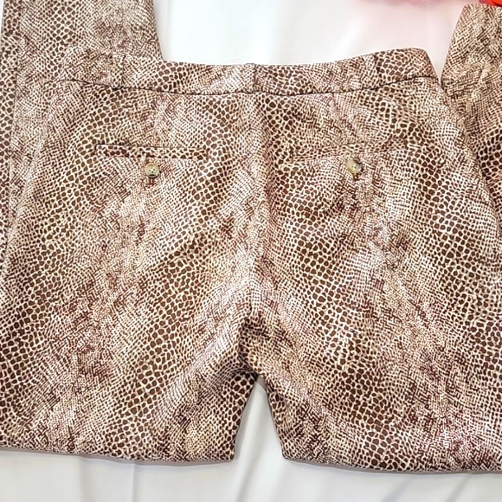 Banana Republic Leopard Print Trousers Womens Pants. Size 2 - Picture 9 of 14